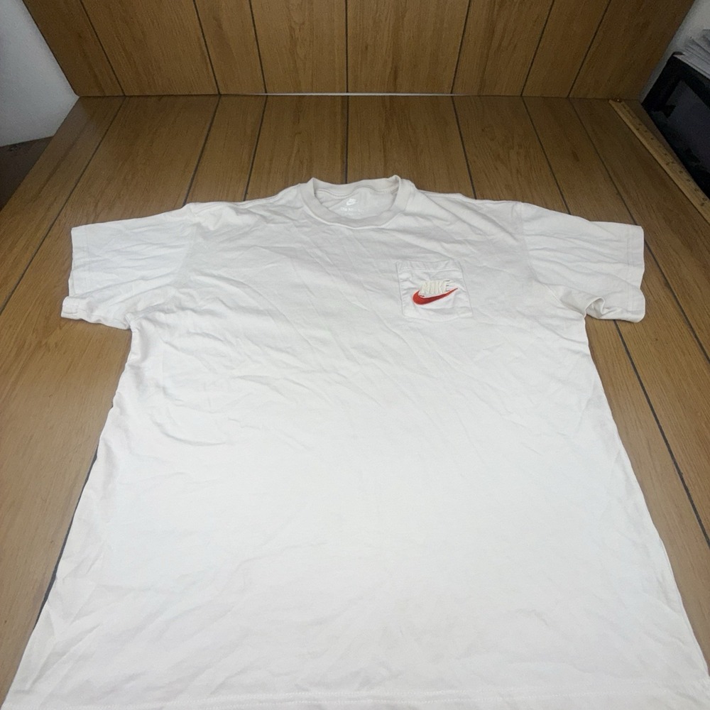 NIKE Trend Max 90 T shirt Chest Pocket Logo Short Sleeve XL Beige